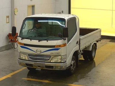 Hino DUTRO  с аукциона в Японии