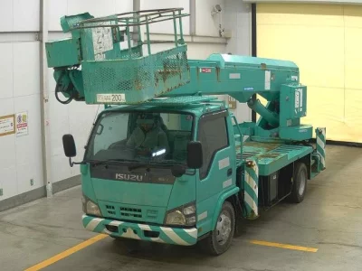 Isuzu ELF