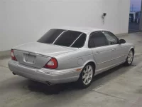 Jaguar XJ SERIES лот № 25156 оценка 3.5  с аукциона в Японии 4