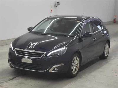 Peugeot 308  с аукциона в Японии
