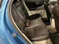 Volvo V40 лот № 20165 оценка 4  с аукциона в Японии 7