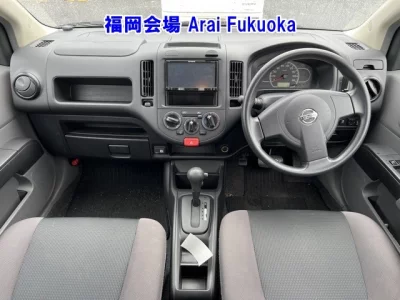 Nissan AD