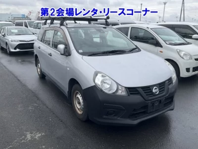 Nissan AD