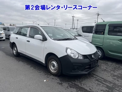 Nissan AD
