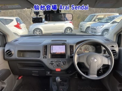 Nissan AD