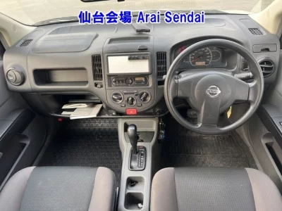 Nissan AD