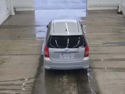 Toyota WISH  с аукциона в Японии