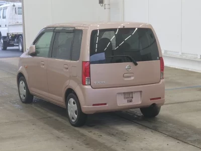 Nissan Otti