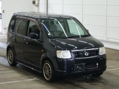 Nissan Otti