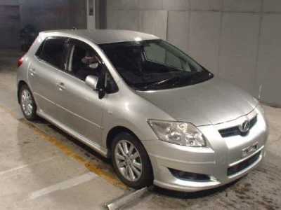 Toyota AURIS  с аукциона в Японии