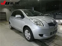 Toyota VITZ лот № 2114 оценка R  с аукциона в Японии 7