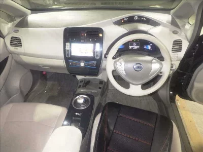 Nissan LEAF  с аукциона в Японии