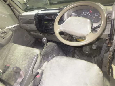 Toyota DYNA  с аукциона в Японии