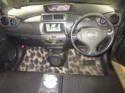Toyota bB