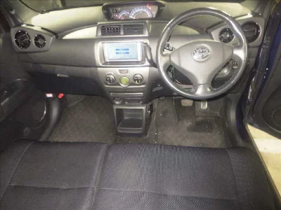 Toyota bB