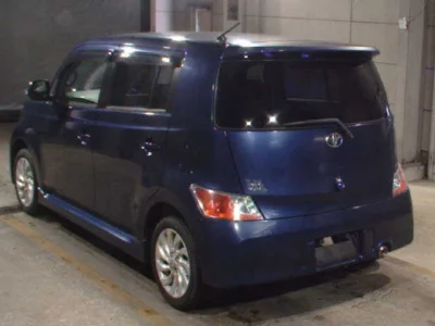Toyota bB