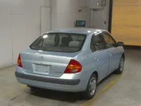 Toyota Prius лот № 2043 оценка R  с аукциона в Японии 4