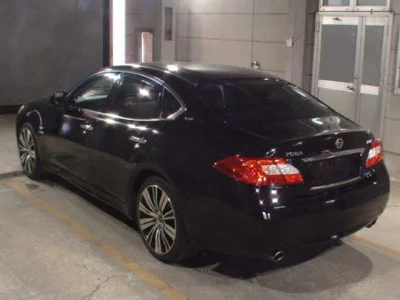 Nissan Fuga
