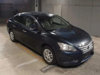 Nissan SYLPHY  с аукциона в Японии