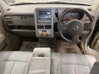 Nissan CUBE лот № 2215 оценка RA  с аукциона в Японии 4