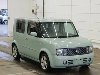 Nissan CUBE  с аукциона в Японии