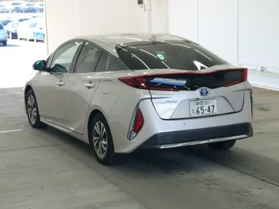 Toyota PRIUS PHV