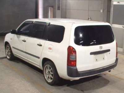 Toyota PROBOX  с аукциона в Японии