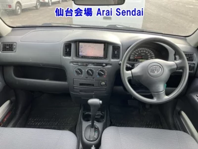 Toyota Succeed
