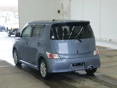 Toyota bB