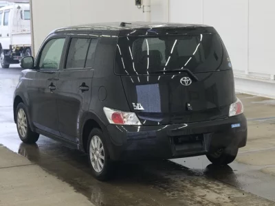 Toyota bB