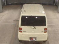 Toyota PIXIS SPACE лот № 8213 оценка 3.5  с аукциона в Японии 5