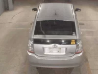 Toyota Prius лот № 8272 оценка 3.5  с аукциона в Японии 5