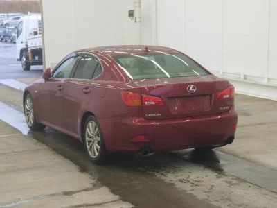 Lexus IS  с аукциона в Японии