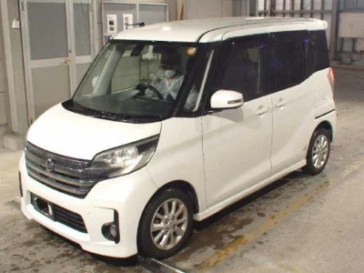 Nissan Dayz Roox