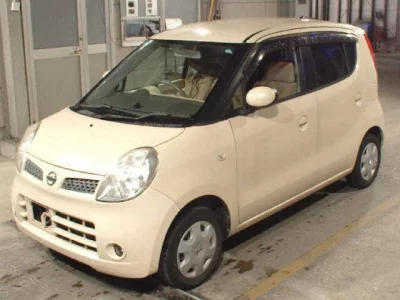 Nissan MOCO  с аукциона в Японии