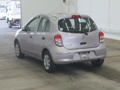 Nissan March