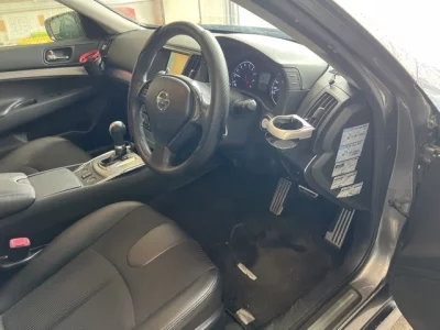 Nissan Skyline