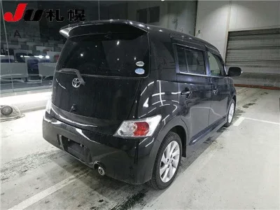 Toyota bB