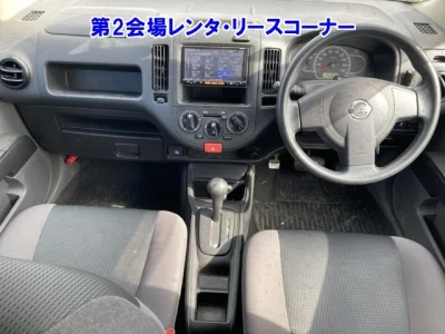 Nissan AD