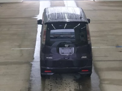 Nissan ROOX  с аукциона в Японии