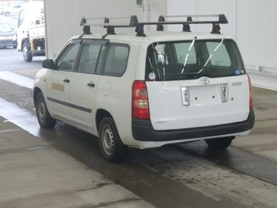 Toyota Succeed