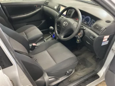 Toyota COROLLA RUNX  с аукциона в Японии