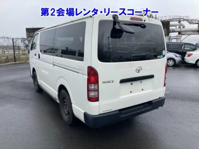 Toyota HiAce Van