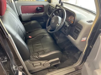 Nissan CUBE  с аукциона в Японии