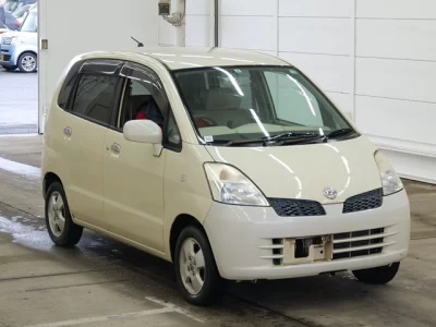 Nissan MOCO  с аукциона в Японии