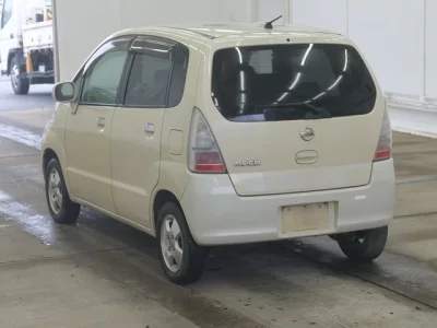 Nissan MOCO  с аукциона в Японии