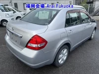 Nissan TIIDA LATIO лот № 42103 оценка 3.5  с аукциона в Японии 9