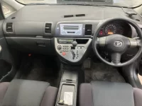 Toyota WISH лот № 2684 оценка 3.5  с аукциона в Японии 4