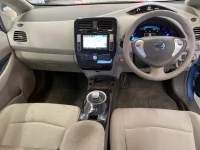 Nissan LEAF лот № 2852 оценка 3  с аукциона в Японии 4