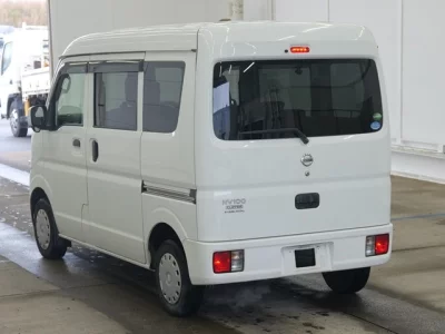 Nissan NV100 CLIPPER